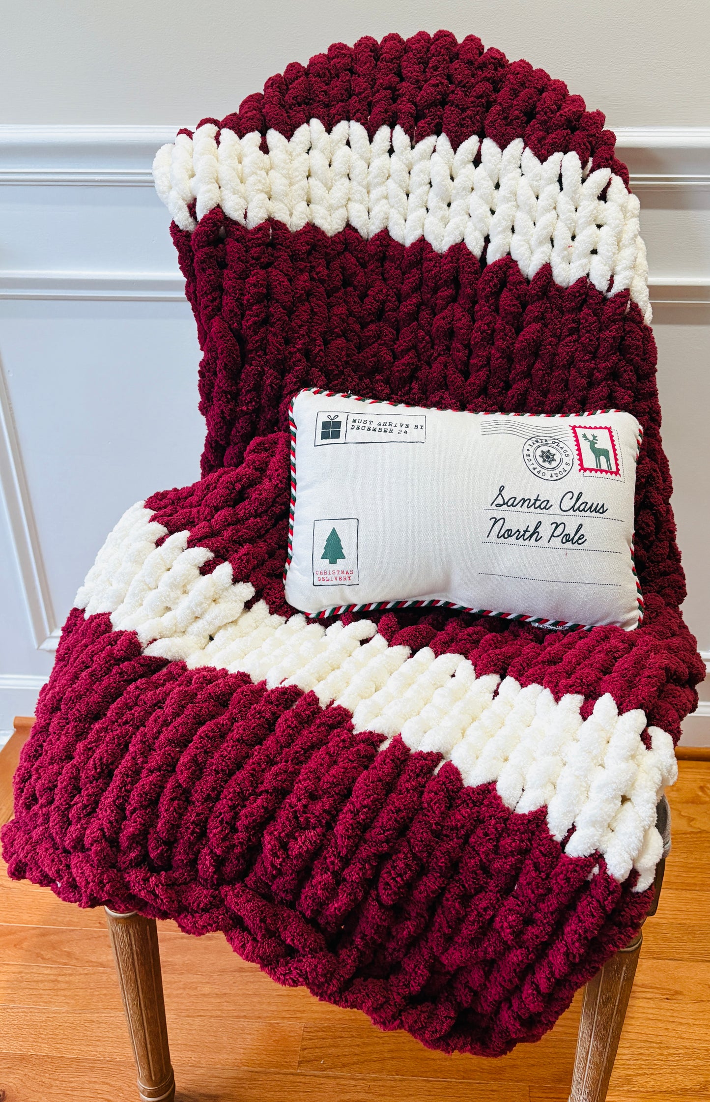 Handmade Cozy Chunky Knit Throw (Different Colors Available)