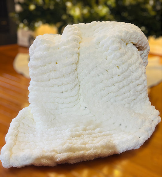 Handmade Cozy Chunky Knit Throw (Different Colors Available)